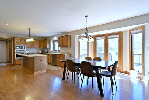 Tiny photo for 5681 River Park Drive, Libertyville, IL 60048 (MLS # 12624665)