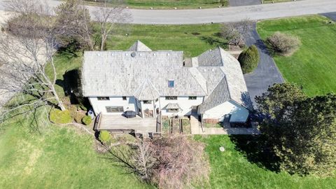 Tiny photo for 5681 River Park Drive, Libertyville, IL 60048 (MLS # 12624665)