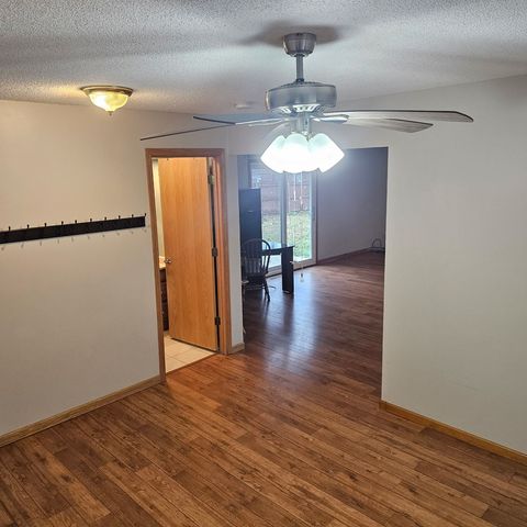 Tiny photo for 530 Meadows Road S, Bourbonnais, IL 60914 (MLS # 12472206)