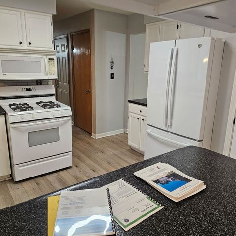 Tiny photo for 530 Meadows Road S, Bourbonnais, IL 60914 (MLS # 12472206)