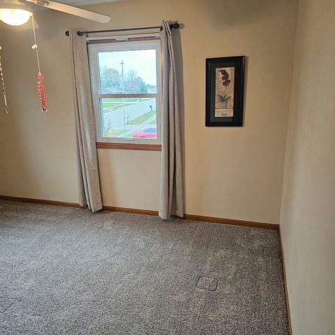 Tiny photo for 530 Meadows Road S, Bourbonnais, IL 60914 (MLS # 12472206)