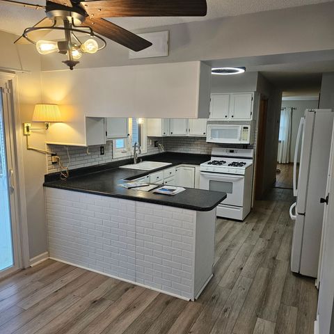 Tiny photo for 530 Meadows Road S, Bourbonnais, IL 60914 (MLS # 12472206)