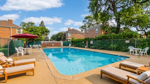 Tiny photo for 1931 W Albion Avenue #1, Chicago, IL 60626 (MLS # 12669811)