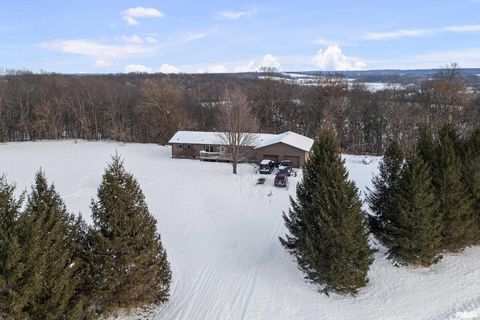 Tiny photo for 1231 90TH Street, Joy, IL 61260 (MLS # QC4269991)