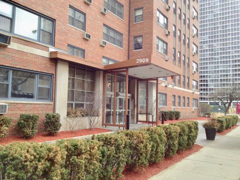 2909 N Sheridan Road 1408 Chicago IL 60657