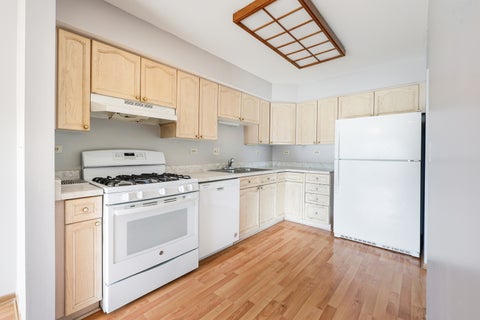 Tiny photo for 1141 Greenwood Circle #7F, Woodstock, IL 60098 (MLS # 12729629)