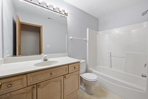 Tiny photo for 1141 Greenwood Circle #7F, Woodstock, IL 60098 (MLS # 12729629)