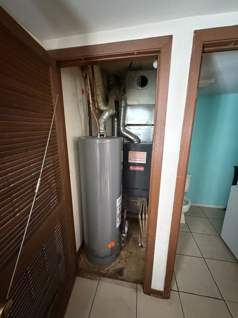 Tiny photo for 523 MEADOW GREEN Lane, Round Lake Beach, IL 60073 (MLS # 12547287)