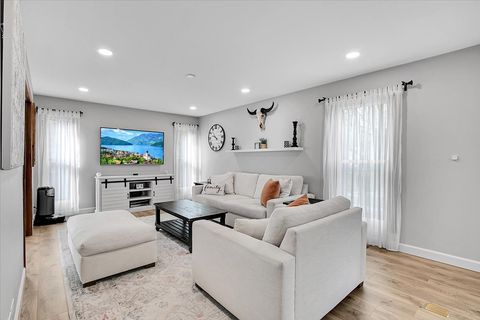 Tiny photo for 1450 Canter Lane, Bartlett, IL 60103 (MLS # 12634040)