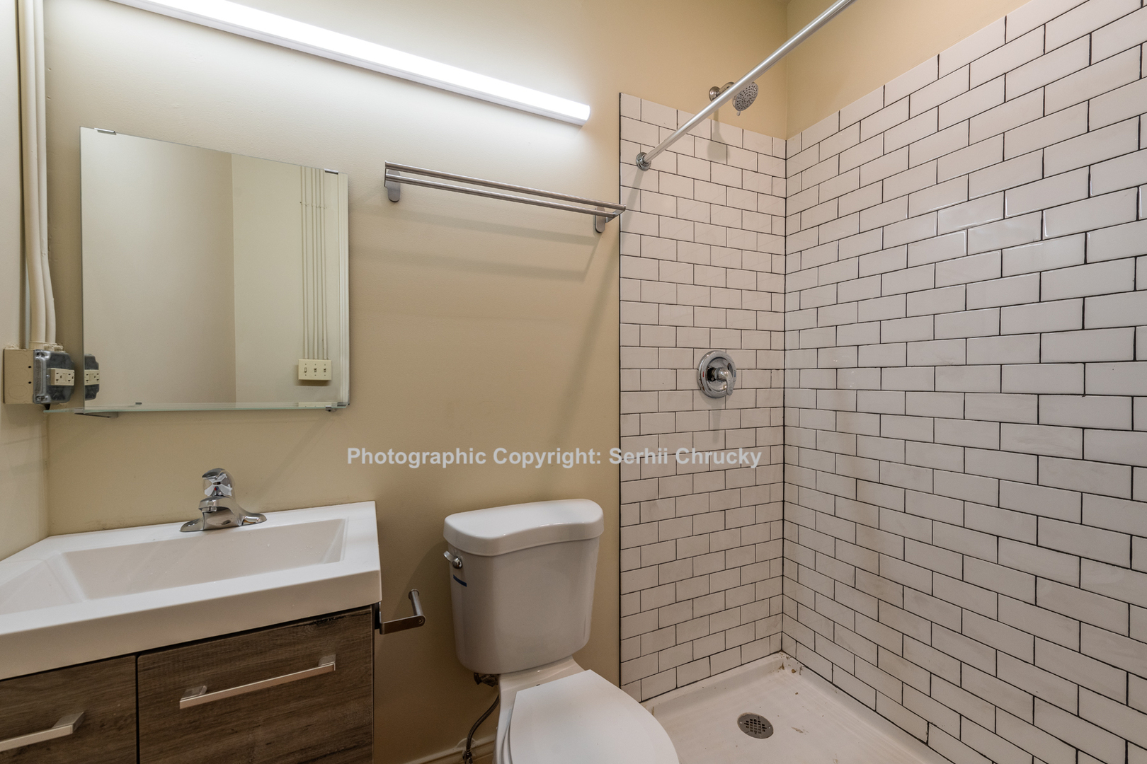 934 W 19th Street 2