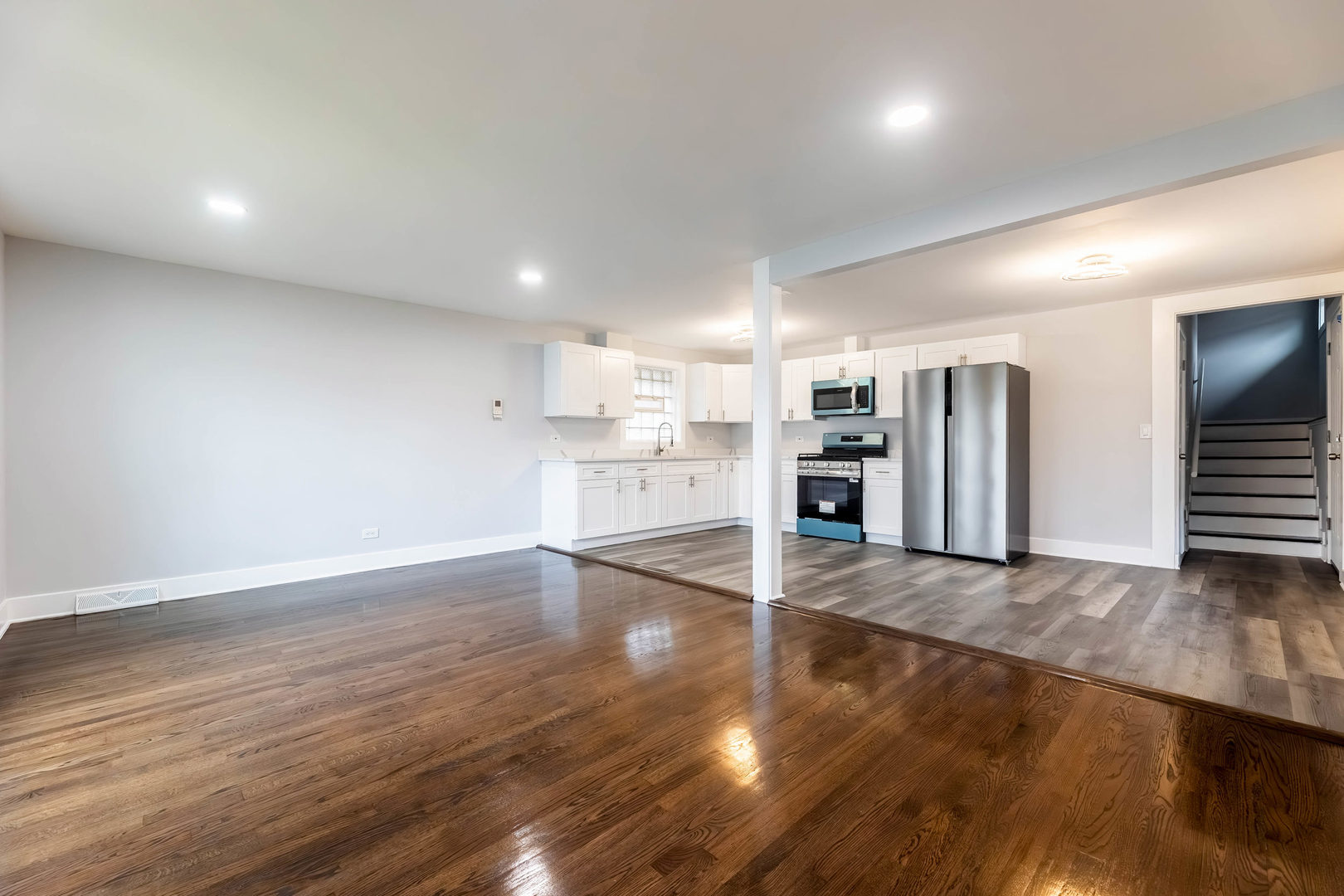 11619 S Aberdeen Street