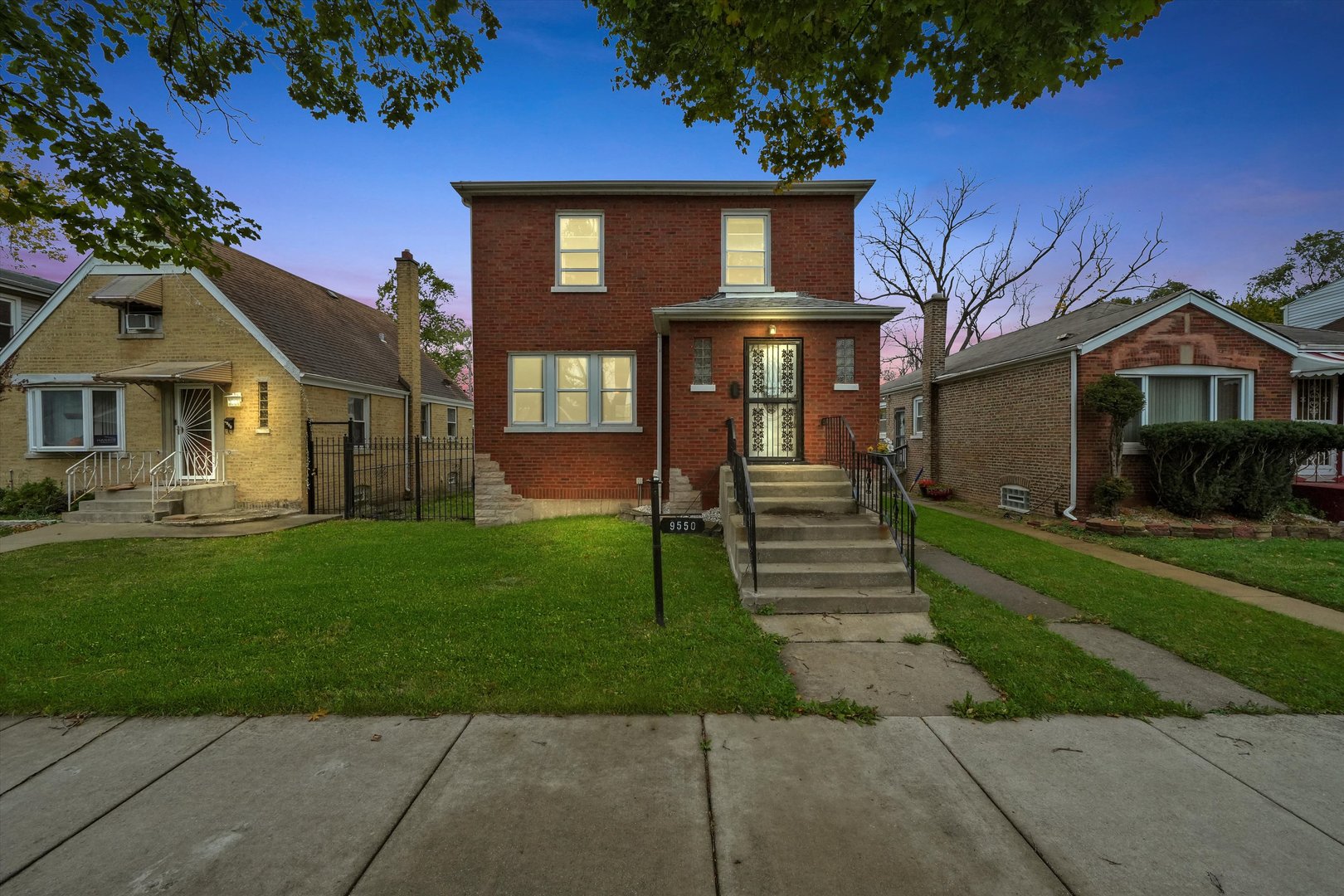 9550 S University Avenue