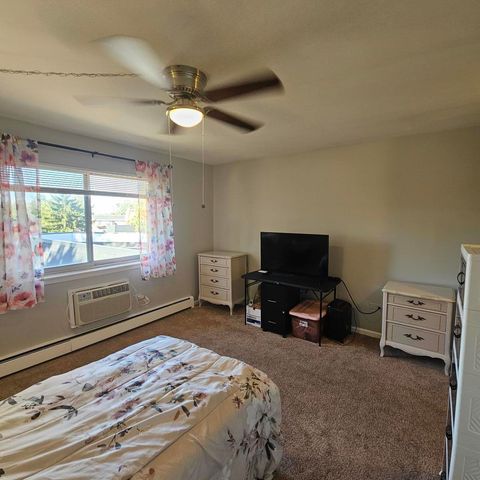 Tiny photo for 1198 Royal Glen Drive #312B, Glen Ellyn, IL 60137 (MLS # 12503373)