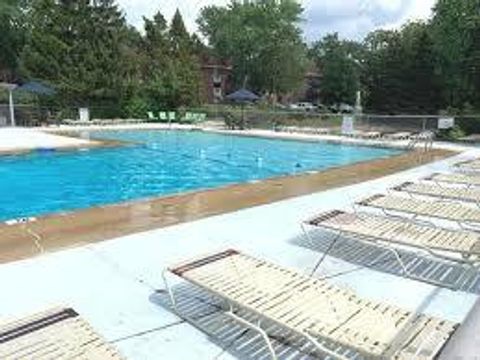 Tiny photo for 1198 Royal Glen Drive #312B, Glen Ellyn, IL 60137 (MLS # 12503373)