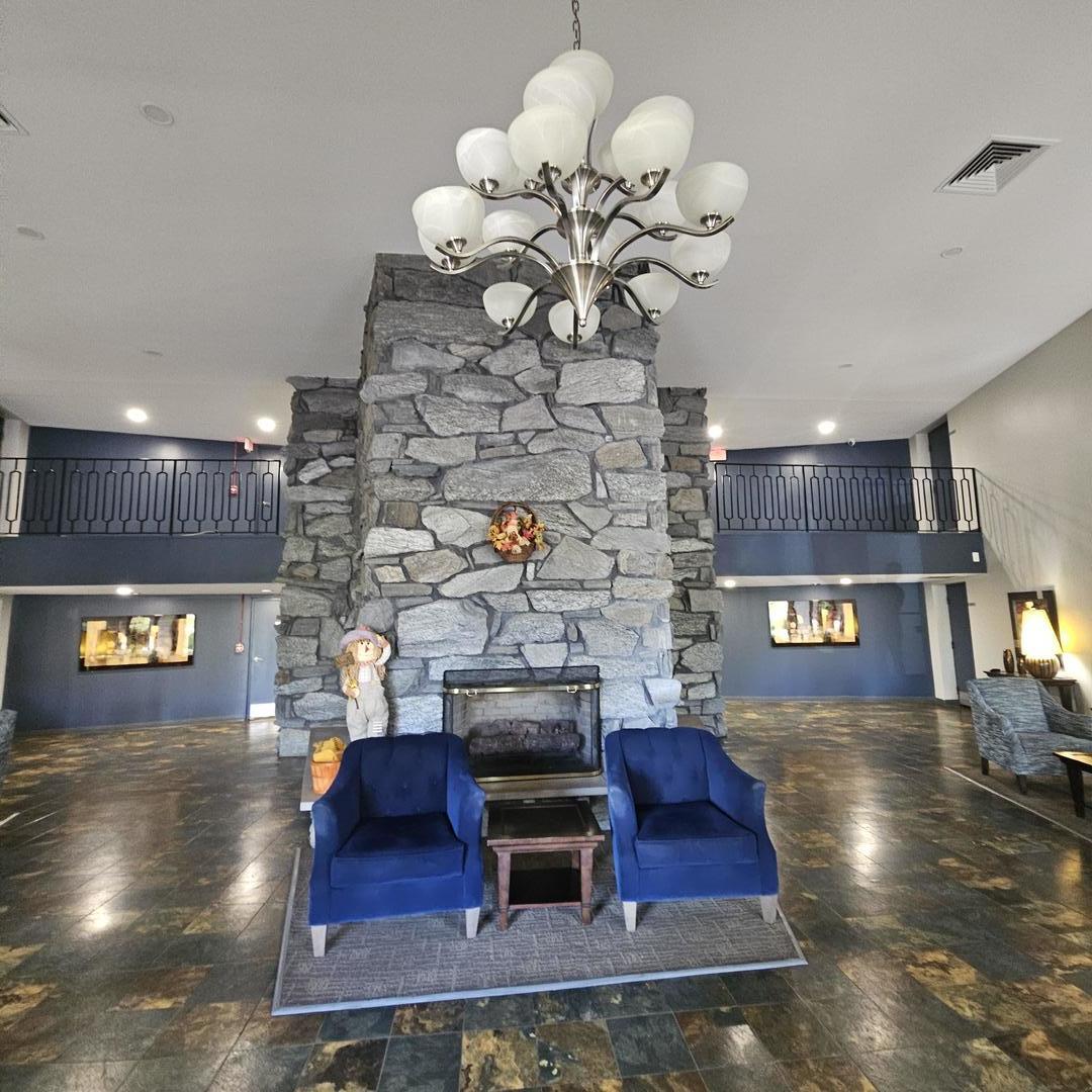 1198 Royal Glen Drive 312B