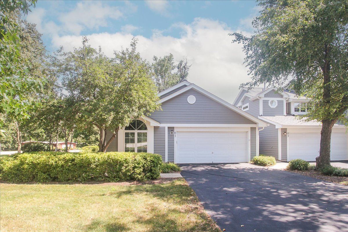 1 Sarahs Grove Lane