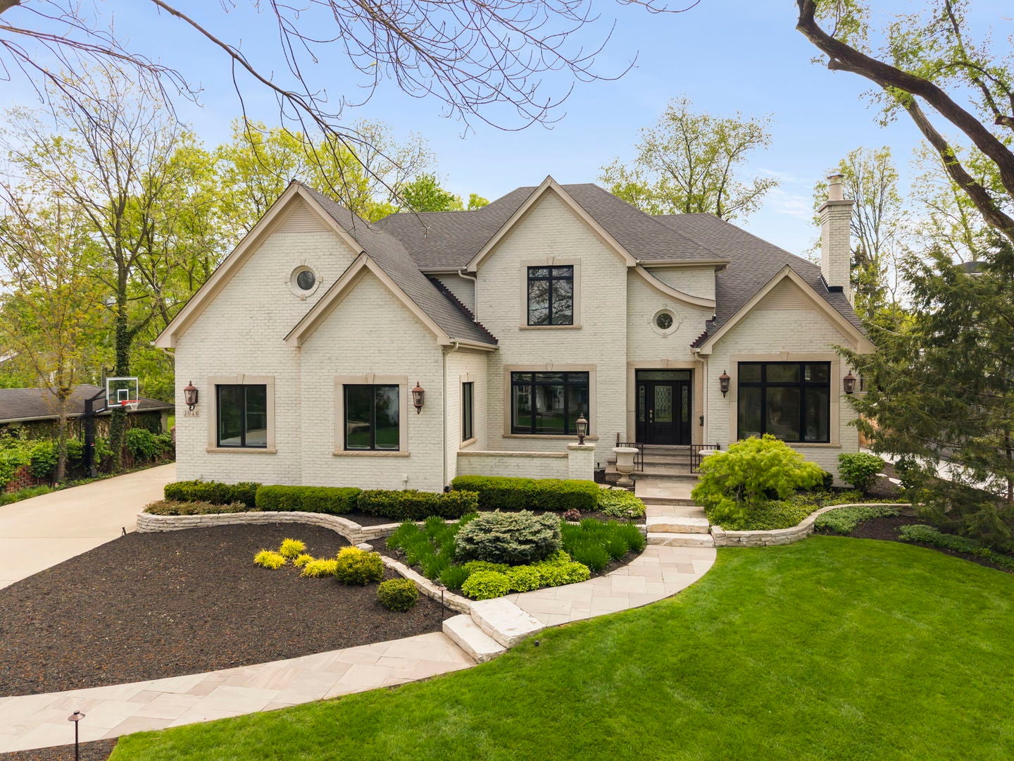 1046 Sylvan Circle