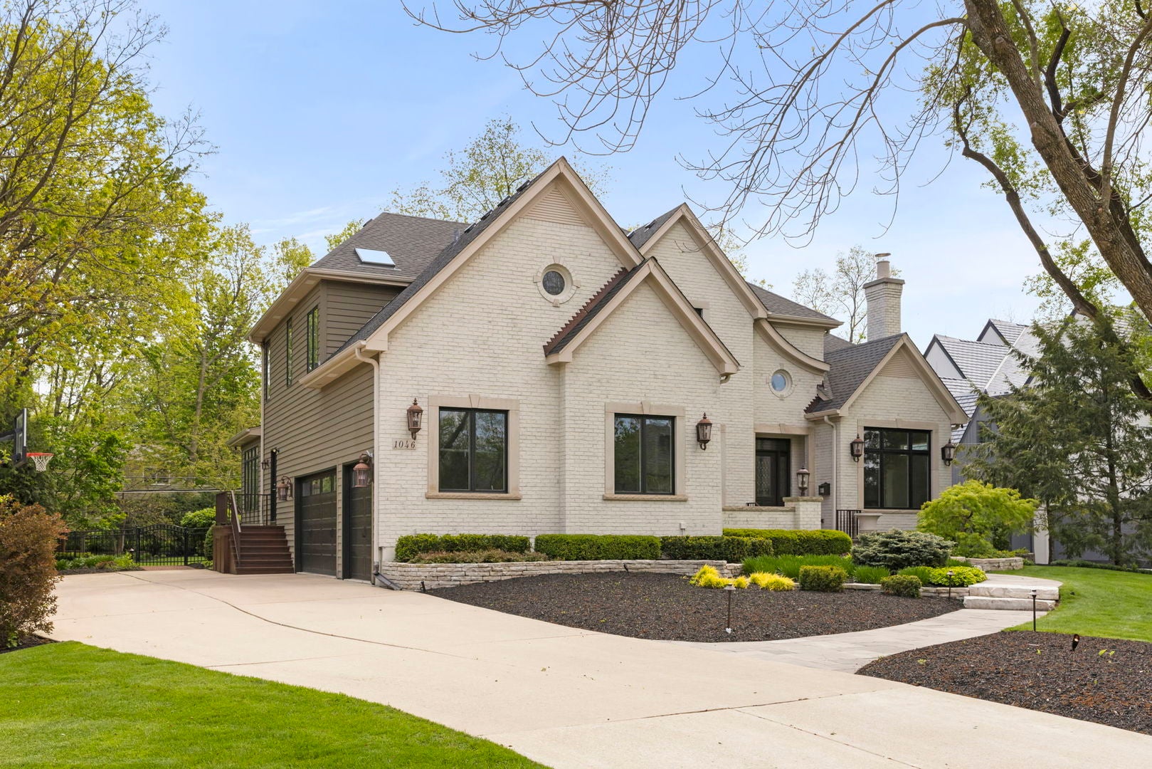 1046 Sylvan Circle