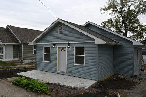 Tiny photo for 671 E Bluff Street, Marseilles, IL 61341 (MLS # 12481226)