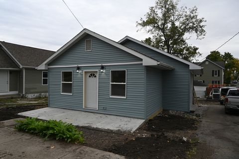 Tiny photo for 671 E Bluff Street, Marseilles, IL 61341 (MLS # 12481226)