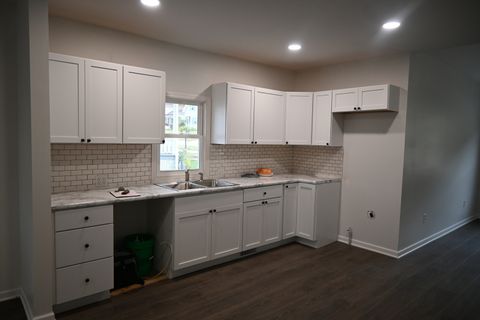 Tiny photo for 671 E Bluff Street, Marseilles, IL 61341 (MLS # 12481226)