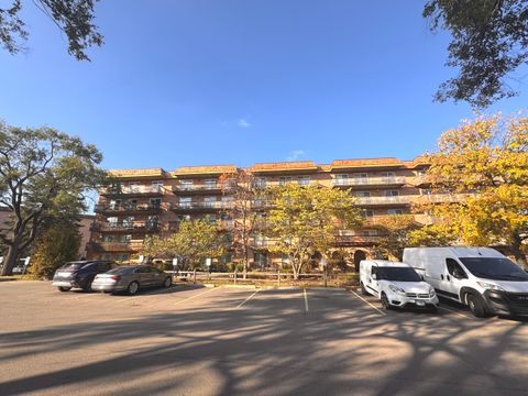 502 Redondo Drive 502 Downers Grove IL 60516