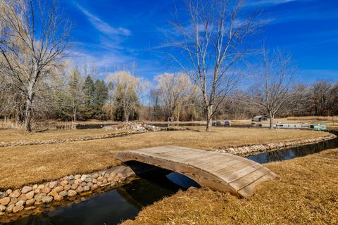 Tiny photo for 3 Eagle Pointe Drive, Barrington Hills, IL 60010 (MLS # 12585004)