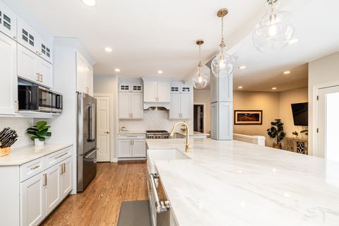 Tiny photo for 3 Eagle Pointe Drive, Barrington Hills, IL 60010 (MLS # 12585004)