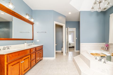 Tiny photo for 3 Eagle Pointe Drive, Barrington Hills, IL 60010 (MLS # 12585004)