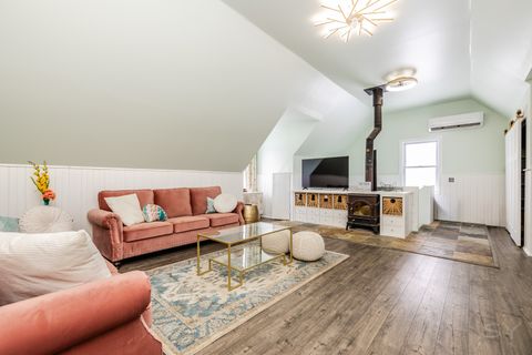 Tiny photo for 3 Eagle Pointe Drive, Barrington Hills, IL 60010 (MLS # 12585004)