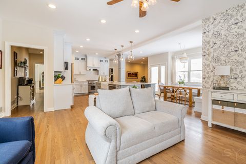 Tiny photo for 3 Eagle Pointe Drive, Barrington Hills, IL 60010 (MLS # 12585004)