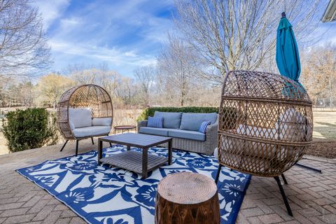 Tiny photo for 3 Eagle Pointe Drive, Barrington Hills, IL 60010 (MLS # 12585004)