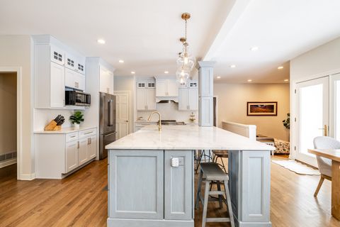 Tiny photo for 3 Eagle Pointe Drive, Barrington Hills, IL 60010 (MLS # 12585004)