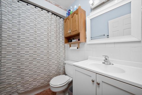 Tiny photo for 16061 Wabash Avenue, South Holland, IL 60473 (MLS # 12531143)