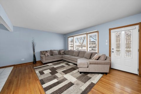 Tiny photo for 16061 Wabash Avenue, South Holland, IL 60473 (MLS # 12531143)