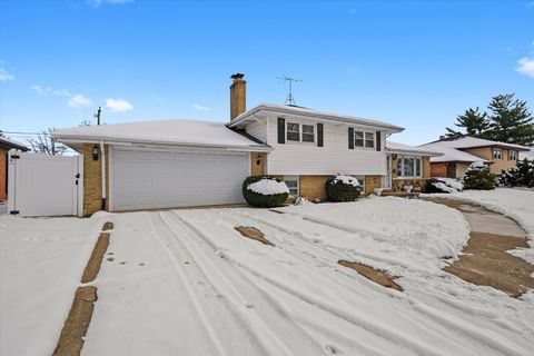 Tiny photo for 16061 Wabash Avenue, South Holland, IL 60473 (MLS # 12531143)