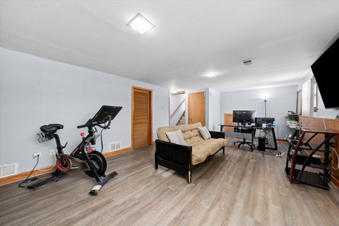 Tiny photo for 16061 Wabash Avenue, South Holland, IL 60473 (MLS # 12531143)