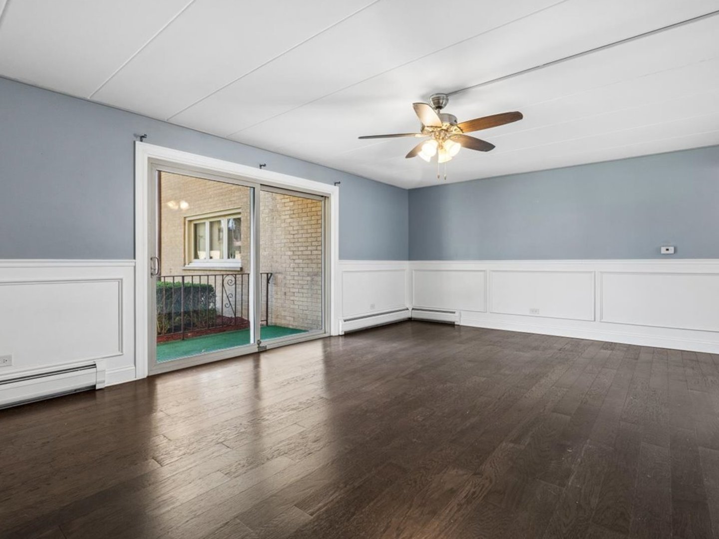 6136 S Kensington Avenue D