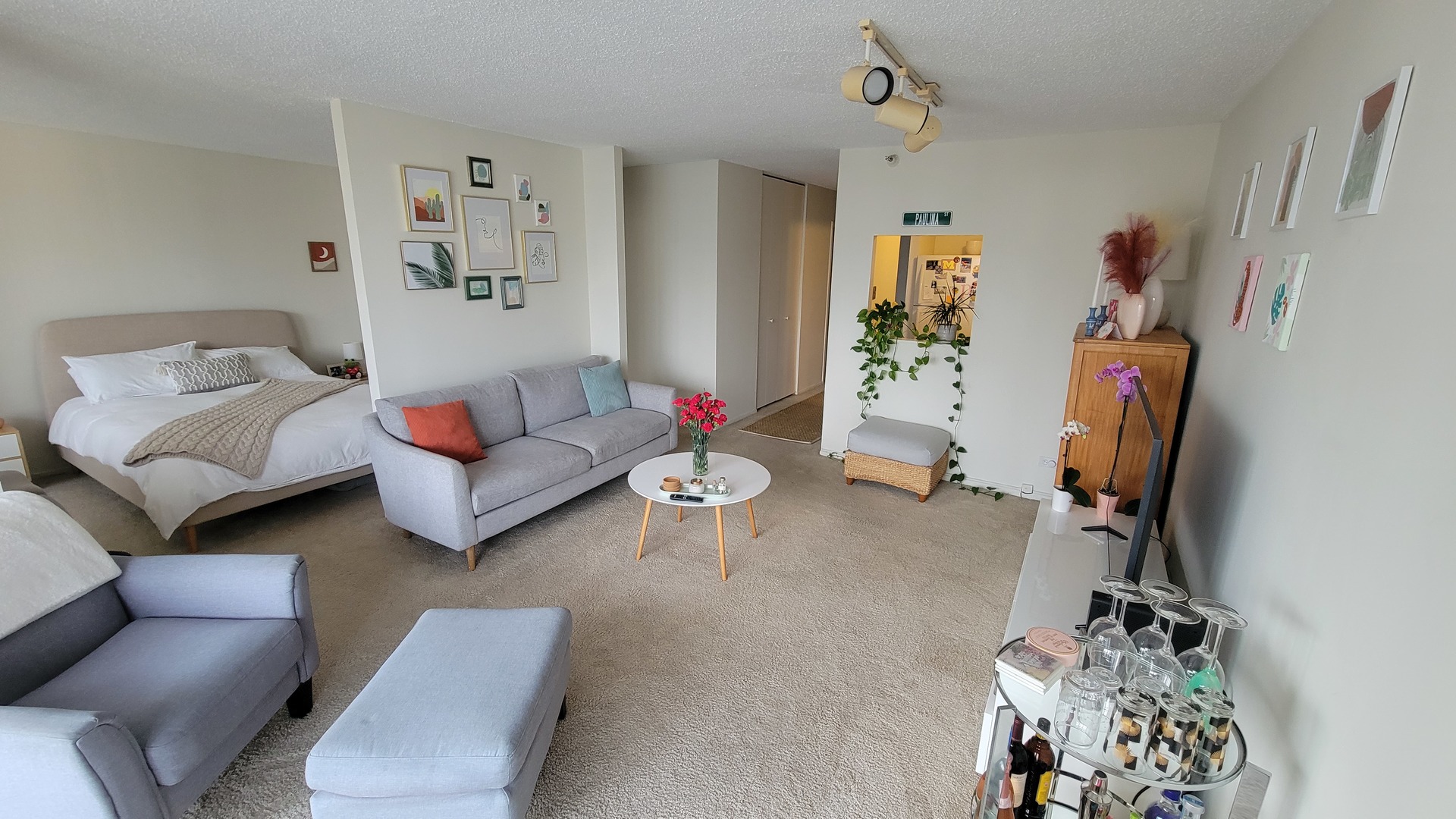 10 E Ontario Street 3804