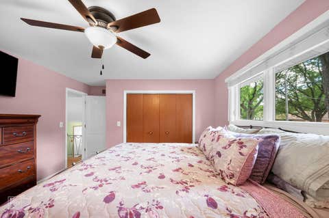 Tiny photo for 511 S Highland Avenue, Lombard, IL 60148 (MLS # 12727406)