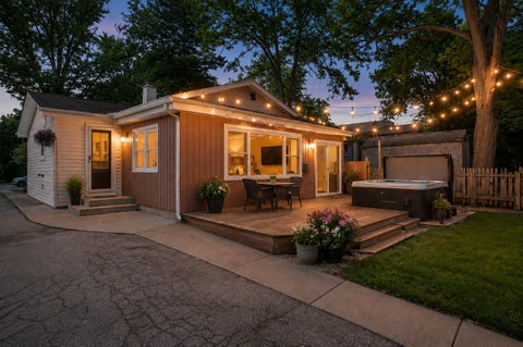 Tiny photo for 511 S Highland Avenue, Lombard, IL 60148 (MLS # 12727406)