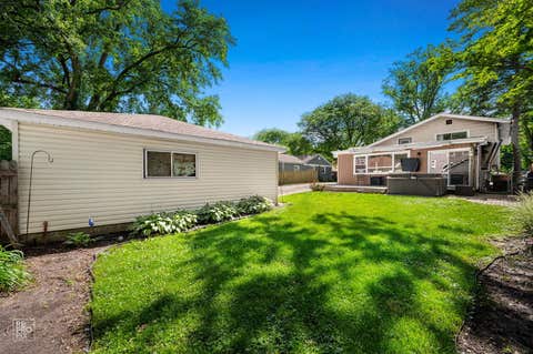 Tiny photo for 511 S Highland Avenue, Lombard, IL 60148 (MLS # 12727406)