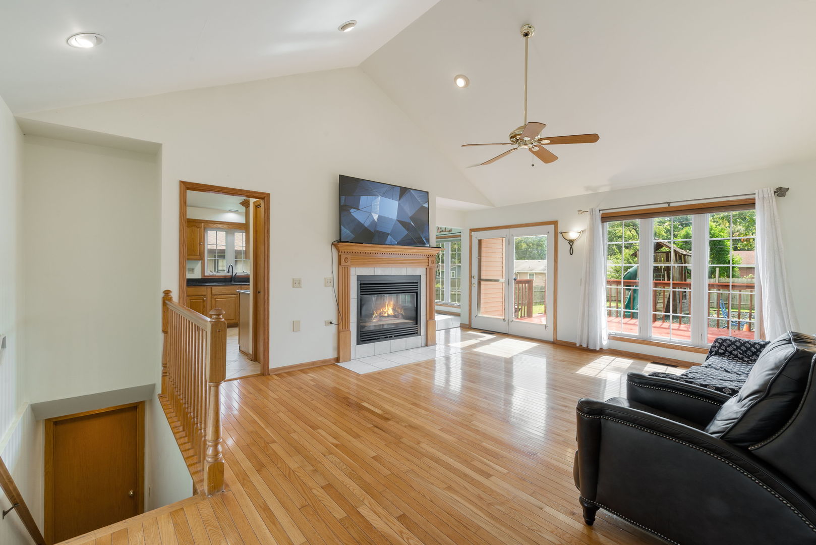 206 1/2 Redbud Drive