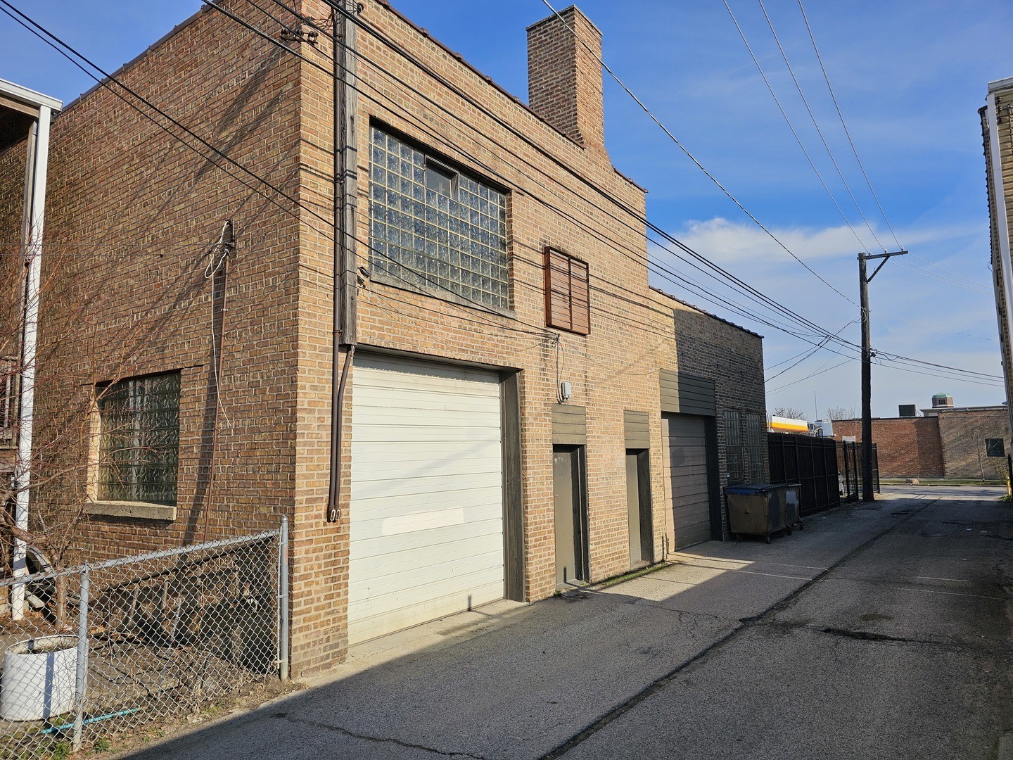4401 W Belmont Avenue