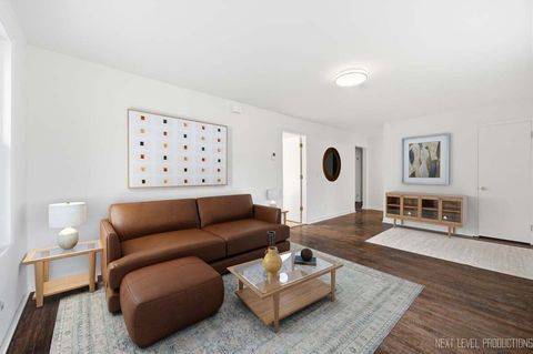 Tiny photo for 208 W State Street, North Aurora, IL 60542 (MLS # 12577673)