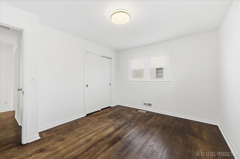 Tiny photo for 208 W State Street, North Aurora, IL 60542 (MLS # 12577673)