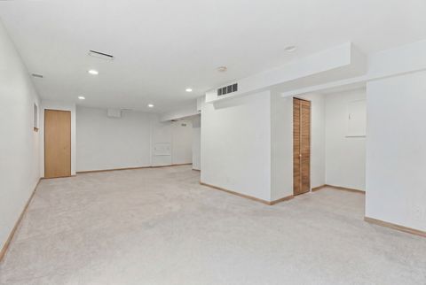 Tiny photo for 425 Hobart Drive, South Elgin, IL 60177 (MLS # 12651090)
