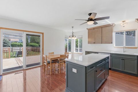 Tiny photo for 425 Hobart Drive, South Elgin, IL 60177 (MLS # 12651090)