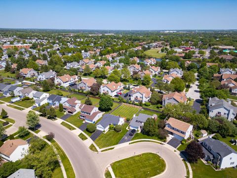 Tiny photo for 425 Hobart Drive, South Elgin, IL 60177 (MLS # 12651090)