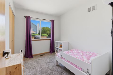 Tiny photo for 425 Hobart Drive, South Elgin, IL 60177 (MLS # 12651090)